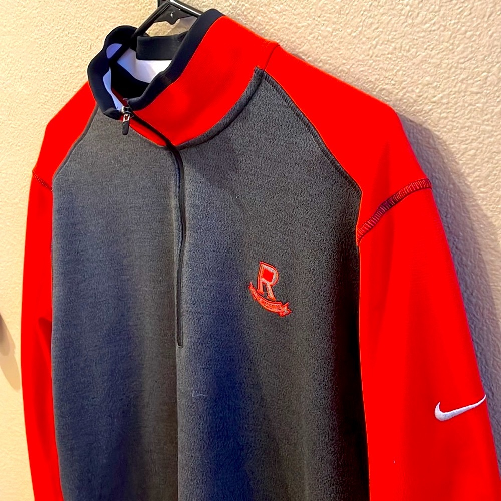 Nike Golf Quarter Zip Size Medium with Reserve Logo
